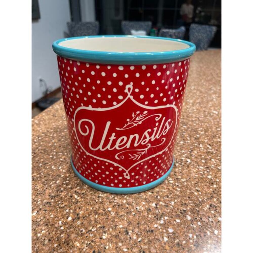 Pioneer Woman Canister
Polka Dot Utensils Crock
Red/Teal Utensil
Stoneware